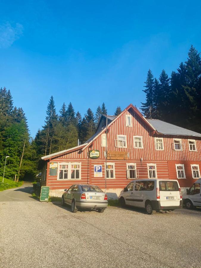 Penzion Lesni Zatisi- Harrachov Exterior photo